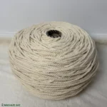 نخ مکرومه رنگ شیری 3و4 میل 250 گرمی - Image 2